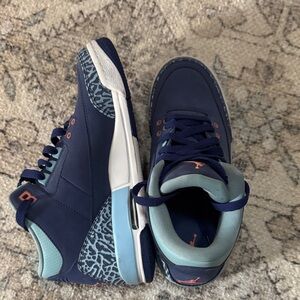 Jordan Navy and Teal Sneakers